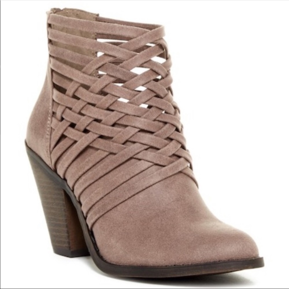 Fergalicious weever strappy ankle boots 6